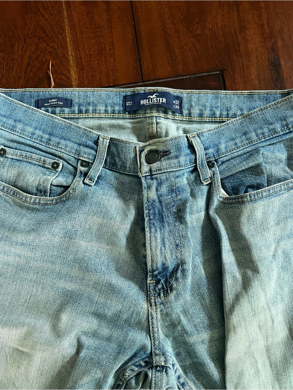 Hollister Men’s Skinny Jeans | 32x34 | Light wash Denim